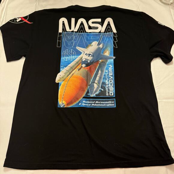 NASA Space Shuttle Discovery T-Shirt XL Black Graphic Tee Astronaut Space Logo - Picture 2 of 9